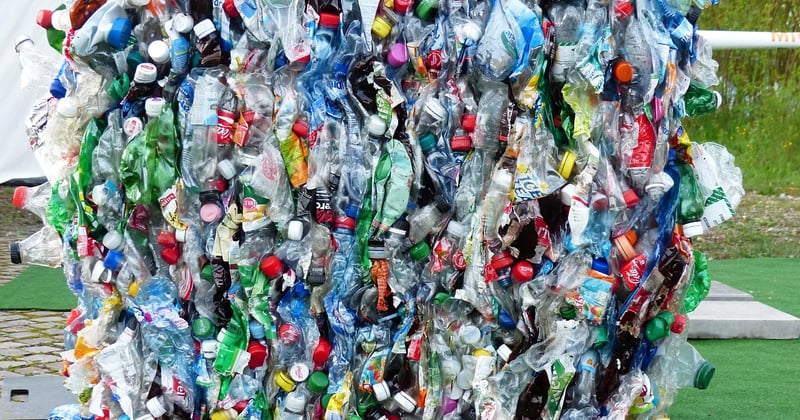 10 gestes écologiques pour réduire les déchets plastique à la maison